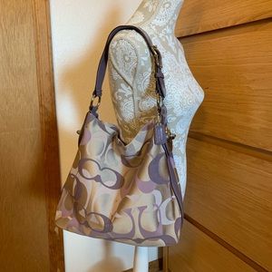 Coach F17476 Penelope Optic Signature Shoulder Bag